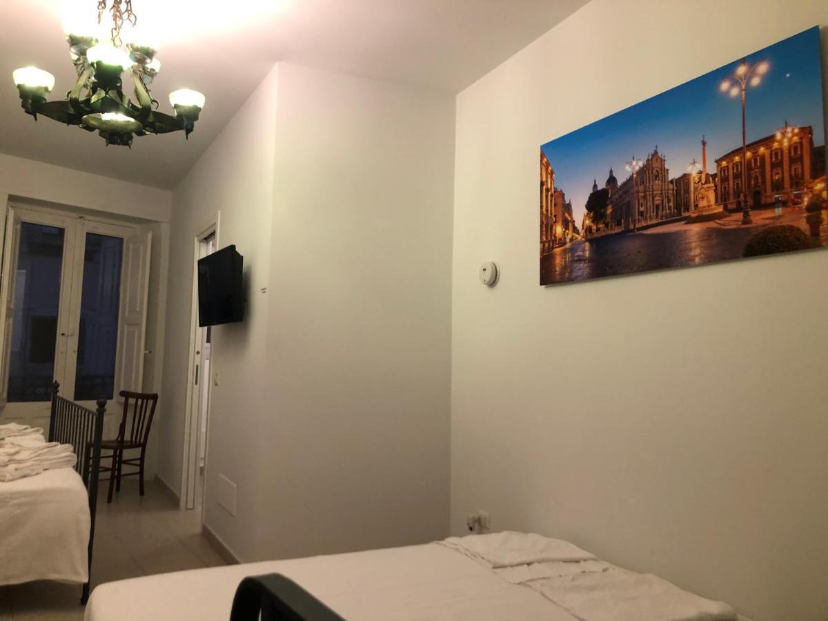 카타니아 Garibaldi 94- Intera Casa A 2 Passi Dal Duomo 빌라 외부 사진