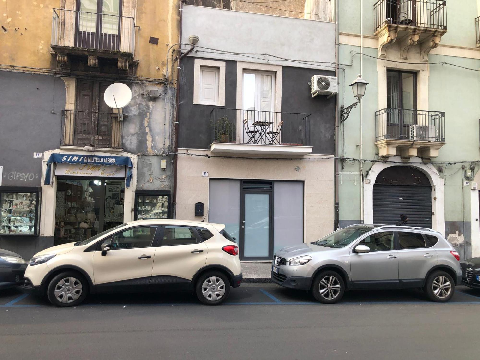 카타니아 Garibaldi 94- Intera Casa A 2 Passi Dal Duomo 빌라 외부 사진